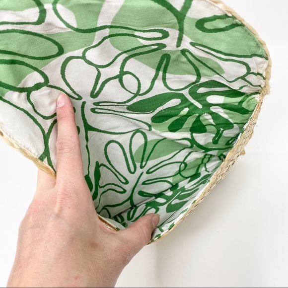 Hand Woven Straw Boho Clutch - Picture 4 of 4